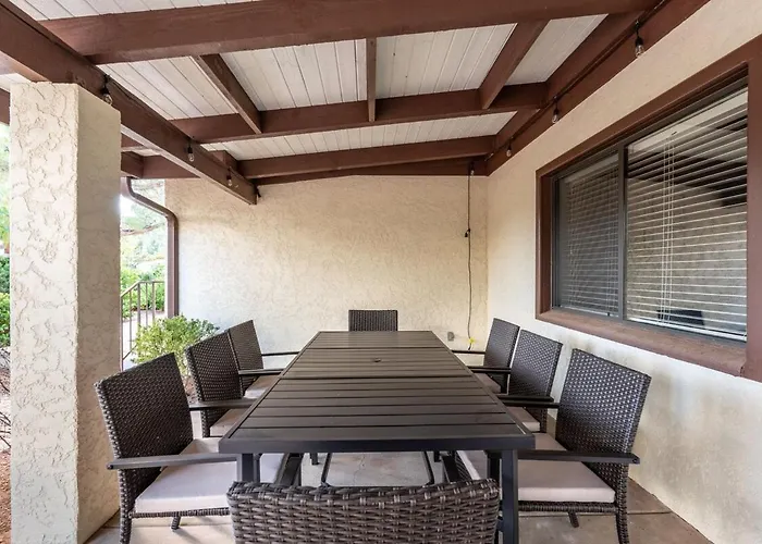 Apartment 2br Near Trails & Shops