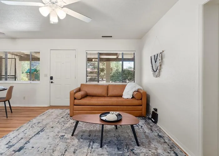 2br Near Trails & Shops Apartment Sedona
